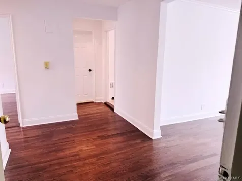 22 Keogh Lane New Rochelle NY 10805