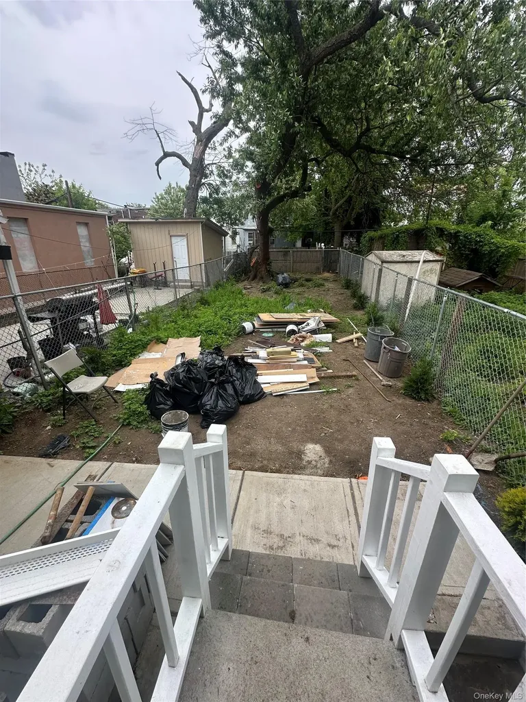 3412 Atlantic Avenue Brooklyn NY 11208