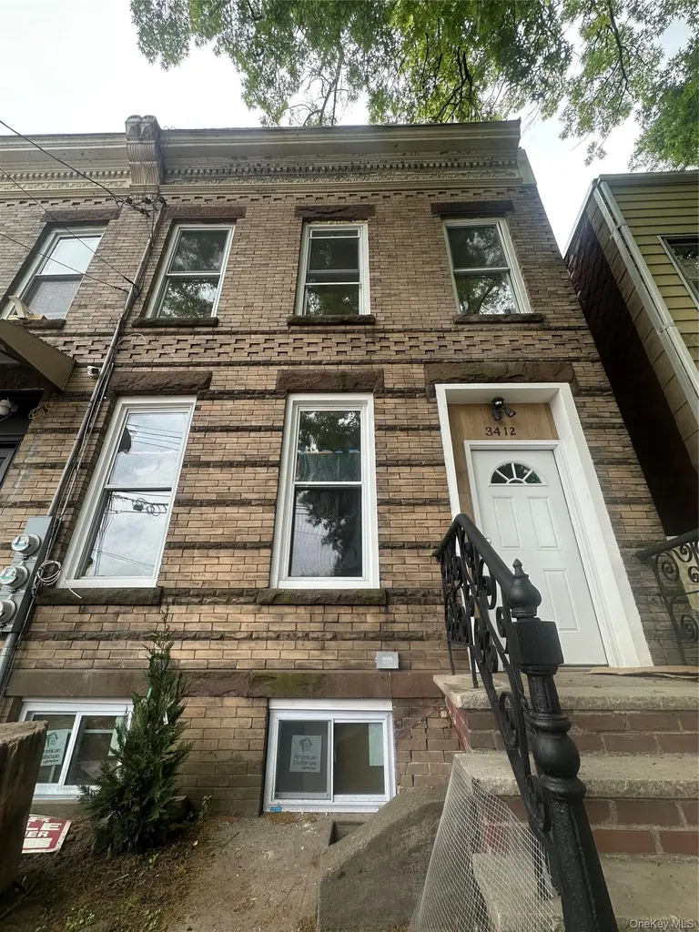 3412 Atlantic Avenue Brooklyn NY 11208