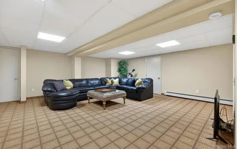30 Orchard Drive Woodbury NY 11797