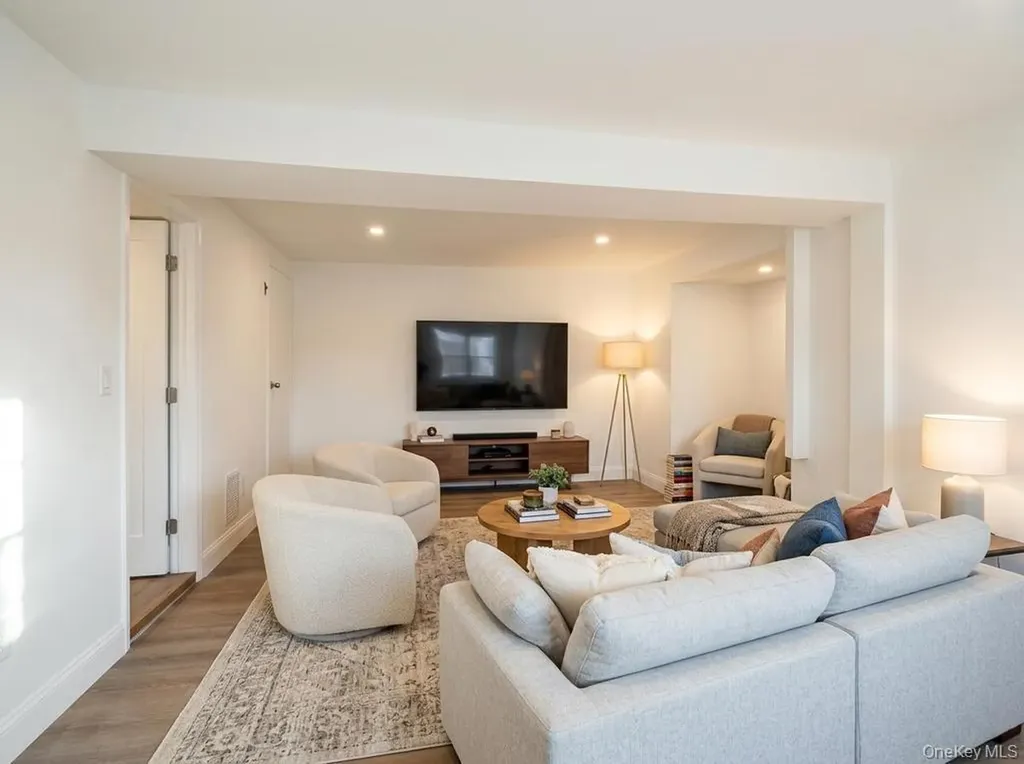491 Hawkins Road Selden NY 11784