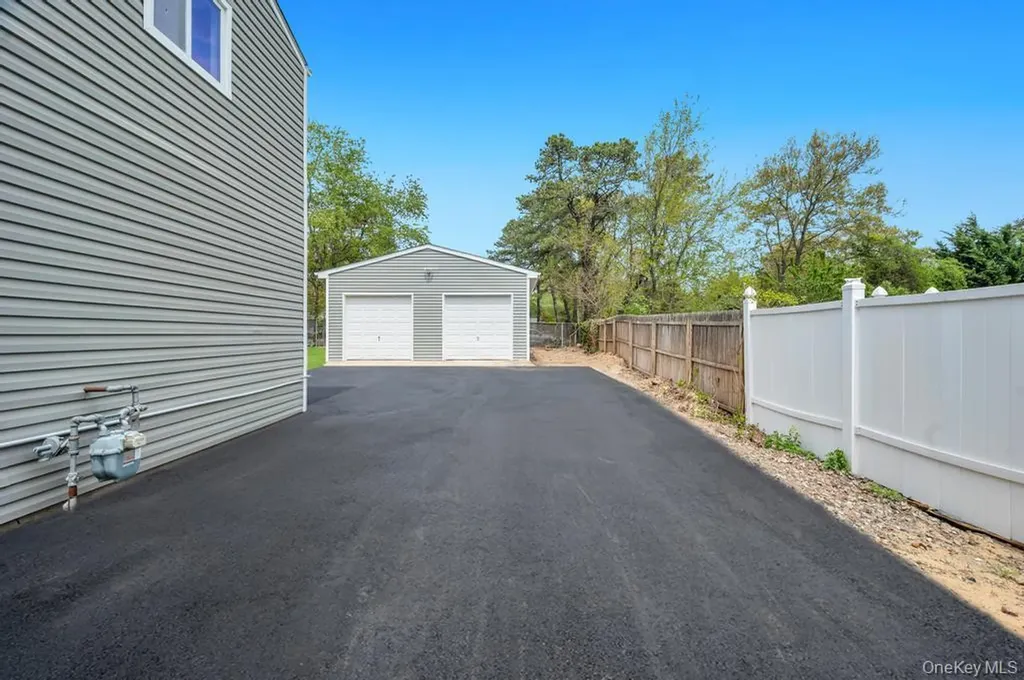 491 Hawkins Road Selden NY 11784