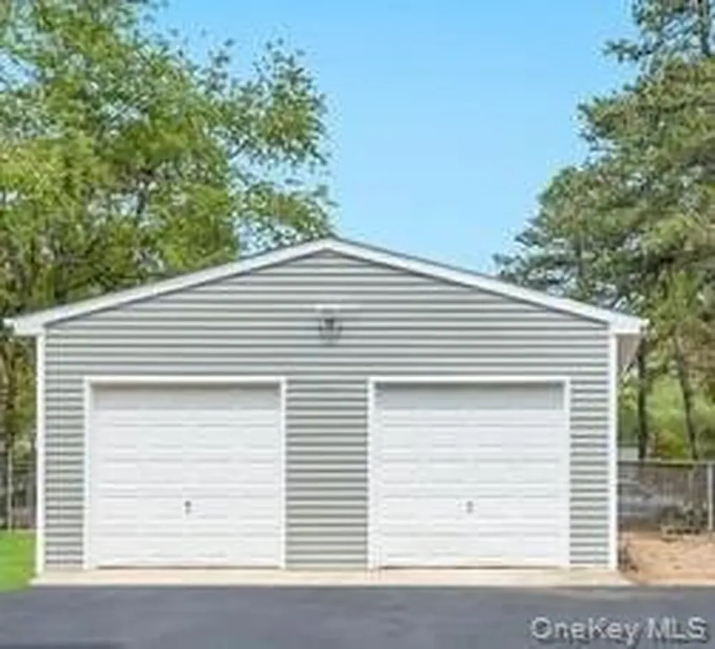 491 Hawkins Road Selden NY 11784