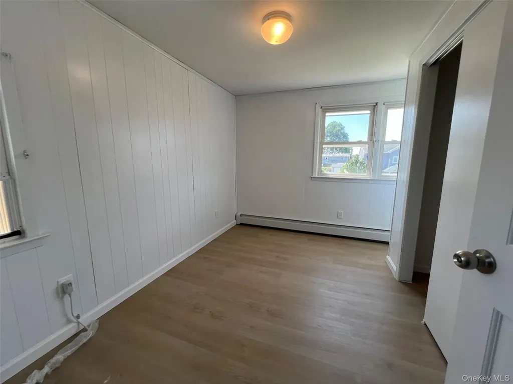 30 Castle Lane Levittown NY 11756