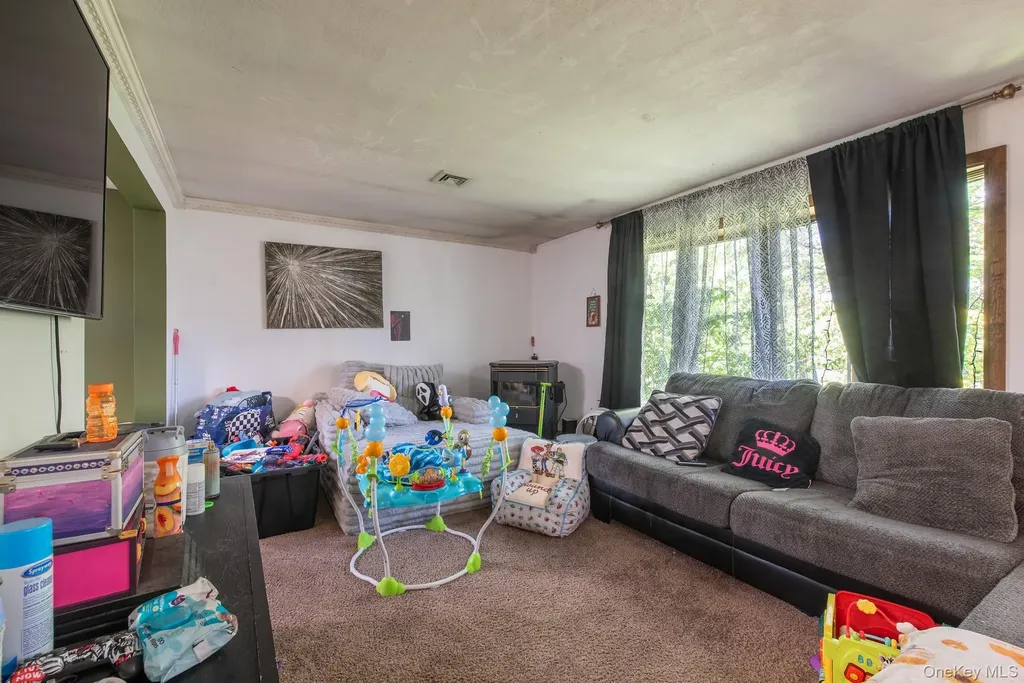 10 Mahar Drive Poughkeepsie NY 12601