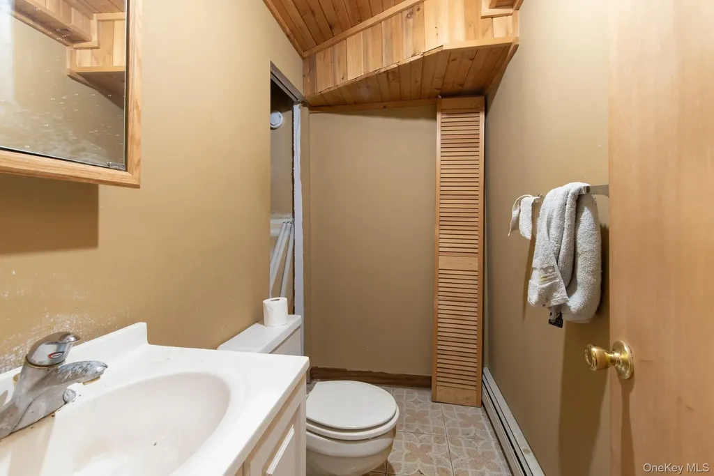 10 Mahar Drive Poughkeepsie NY 12601