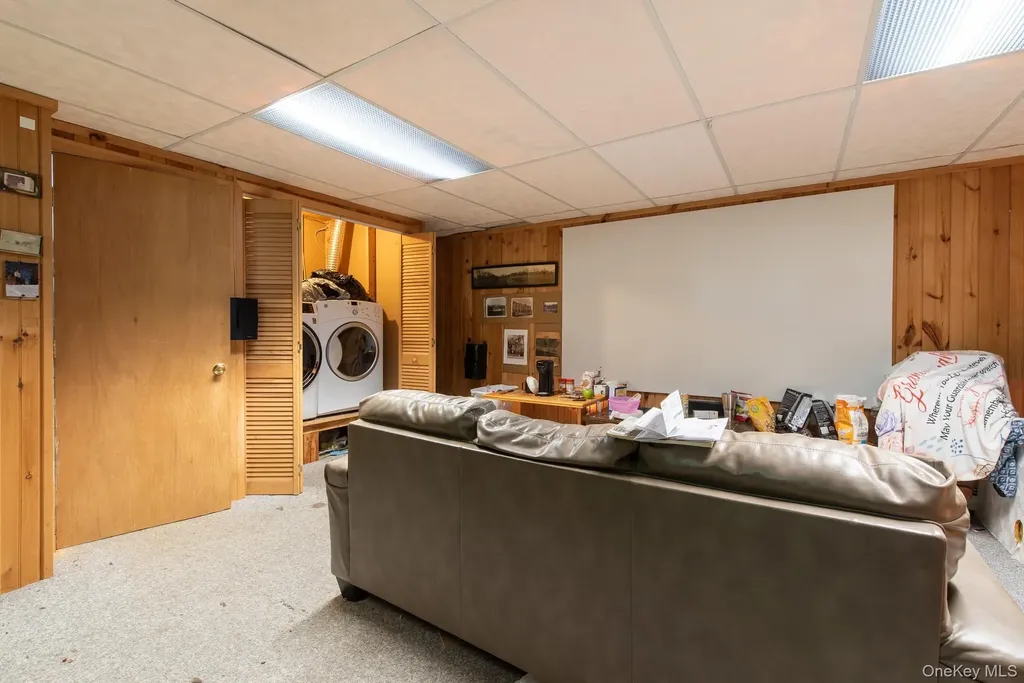 10 Mahar Drive Poughkeepsie NY 12601