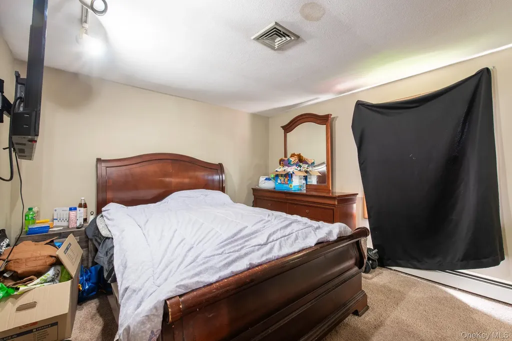 10 Mahar Drive Poughkeepsie NY 12601