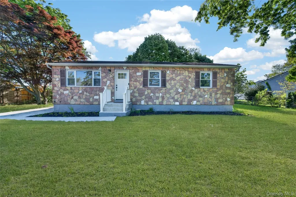 118 S 31st Street Wyandanch NY 11798