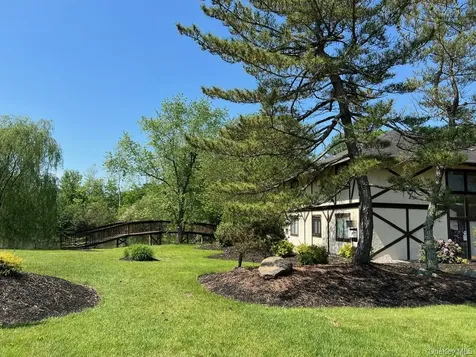 35 Scarborough Lane Wappingers Falls NY 12590