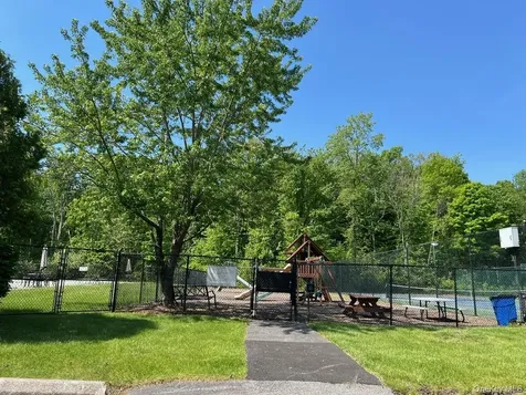 35 Scarborough Lane Wappingers Falls NY 12590
