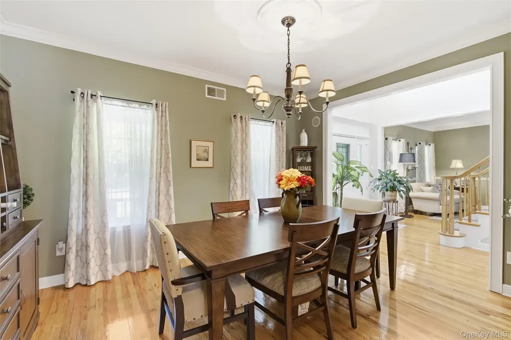 15 Framingham Lane Shoreham NY 11786
