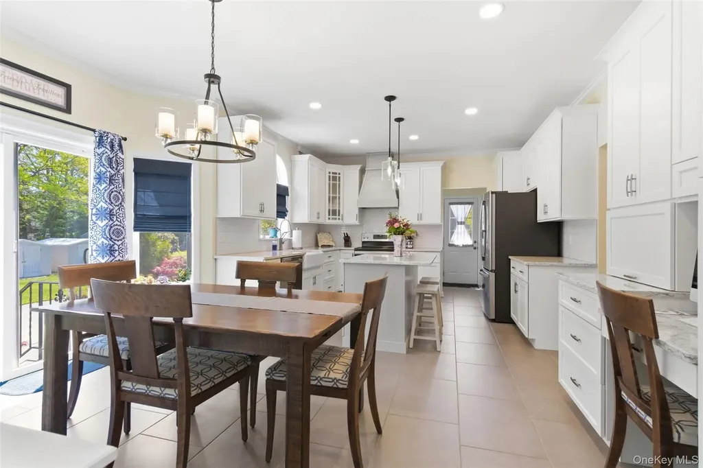 15 Framingham Lane Shoreham NY 11786