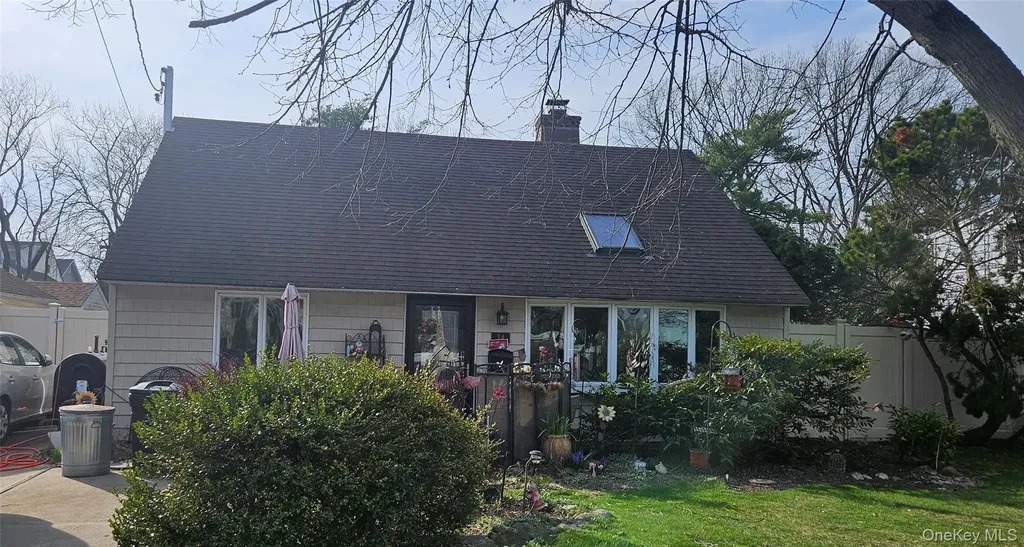 14 Audrey Avenue Elmont NY 11003