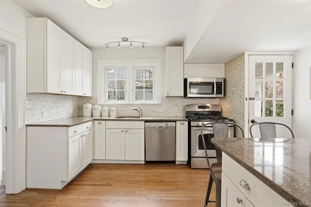 22 Brookdale Place Rye NY 10580