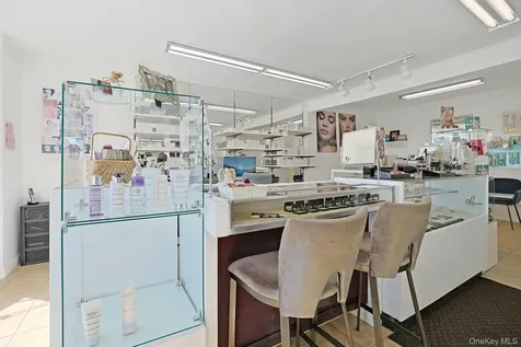 3 Grandview Avenue Nanuet NY 10954
