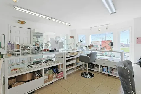 3 Grandview Avenue Nanuet NY 10954
