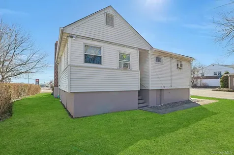 3 Grandview Avenue Nanuet NY 10954