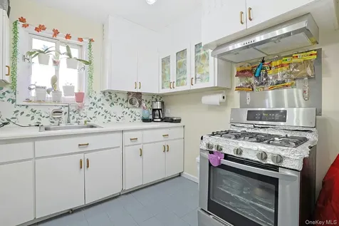 3 Grandview Avenue Nanuet NY 10954