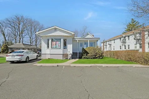 3 Grandview Avenue Nanuet NY 10954