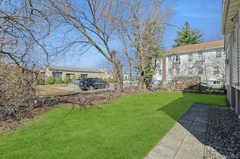 3 Grandview Avenue Nanuet NY 10954