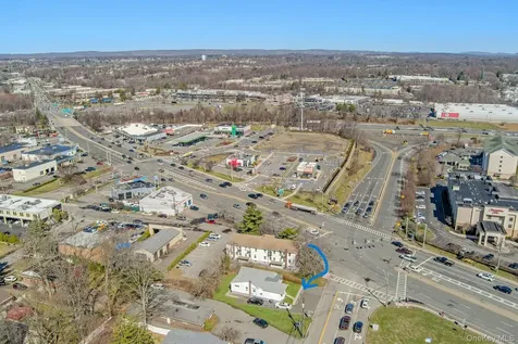 3 Grandview Avenue Nanuet NY 10954