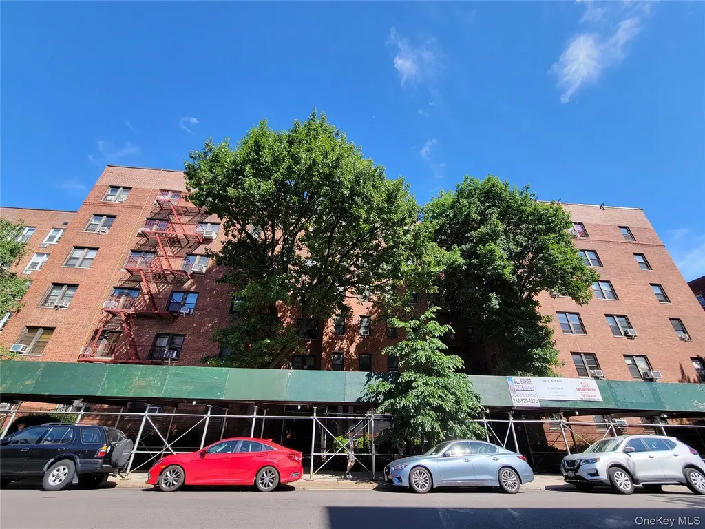 100-10 67 Road Forest Hills NY 11375