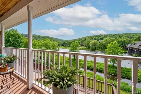 4223 Ny State Route 97 Barryville NY 12719