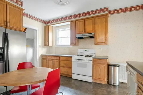 33 Mountain Road Irvington NY 10533
