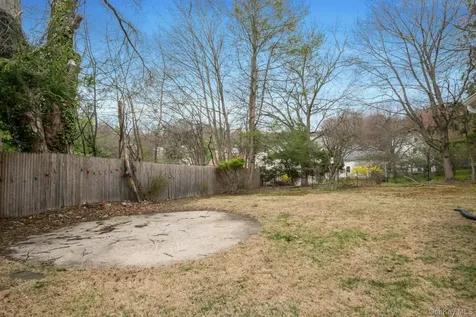 33 Mountain Road Irvington NY 10533