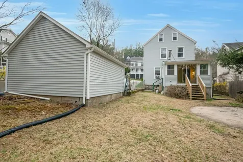 33 Mountain Road Irvington NY 10533