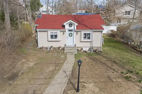 32 Forest Lane Yorktown Heights NY 10598