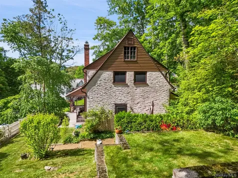 32 Thorn Avenue Mount Kisco NY 10549