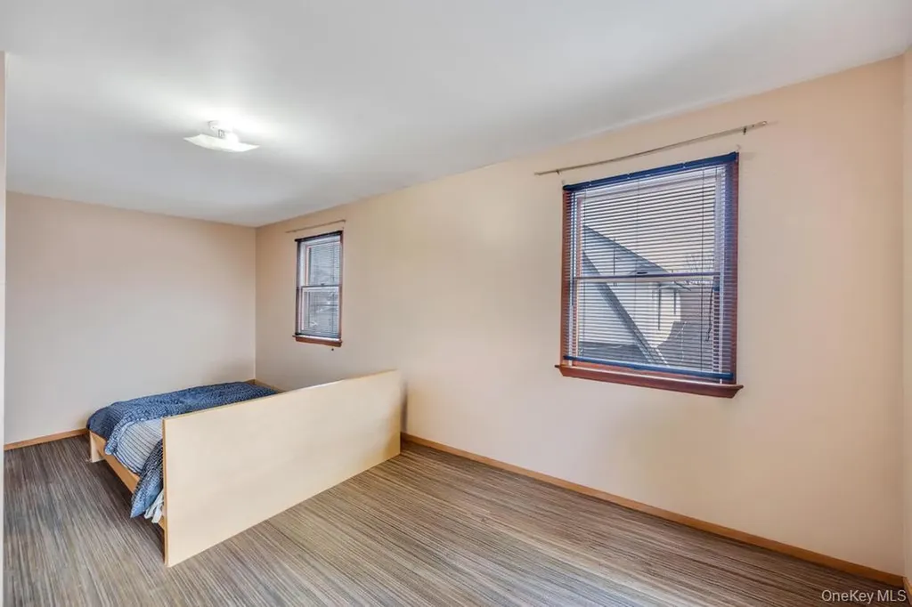 24 Pleasant Avenue Roosevelt NY 11575