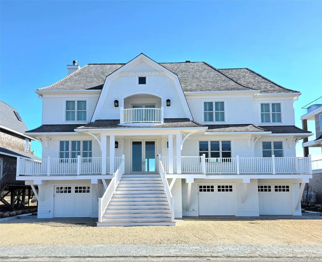 785 Dune Road Westhampton Dunes NY 11978