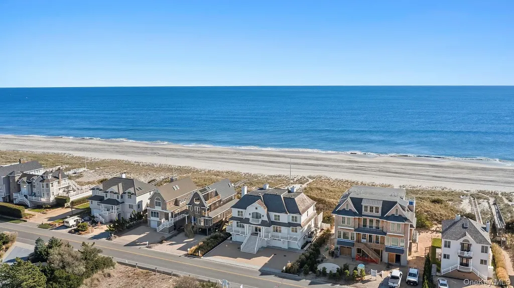 785 Dune Road Westhampton Dunes NY 11978