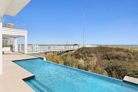 785 Dune Road Westhampton Dunes NY 11978