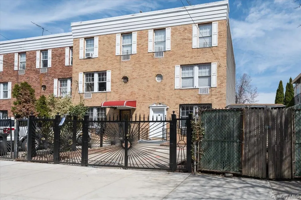 483 E 144th Street Bronx NY 10454