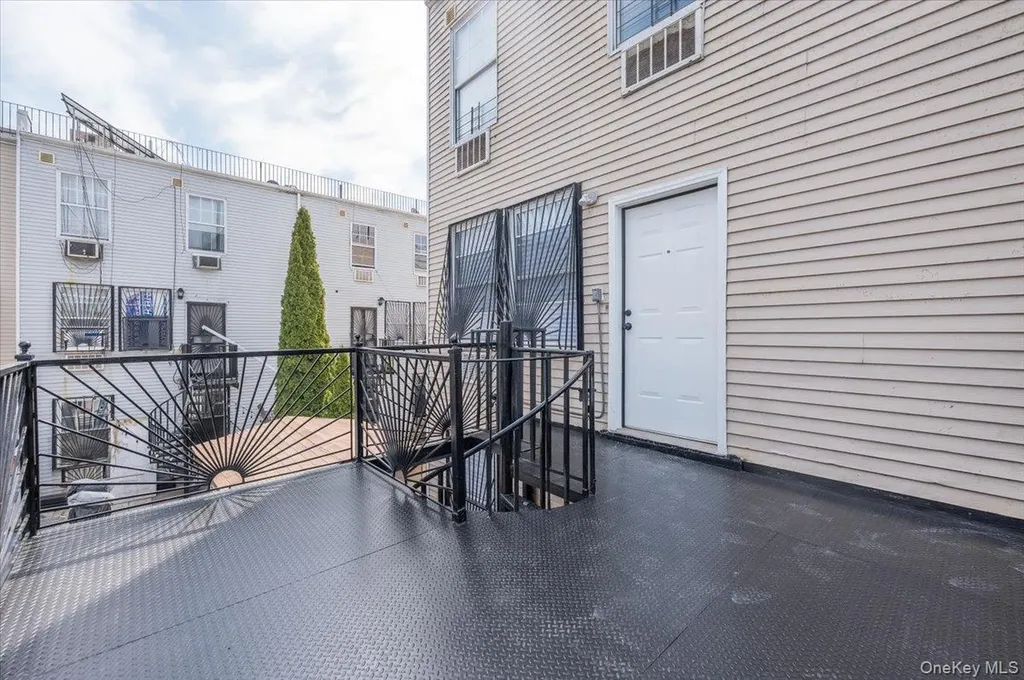 483 E 144th Street Bronx NY 10454