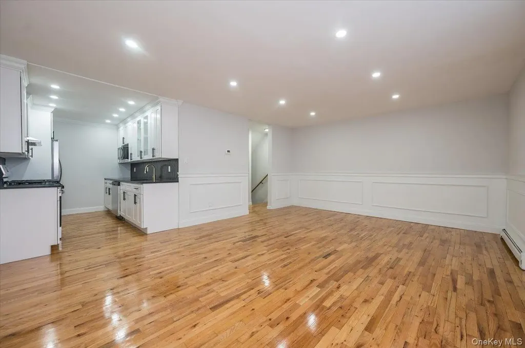 483 E 144th Street Bronx NY 10454