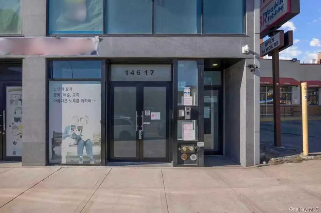 146-17 Northern Boulevard Flushing NY 11354
