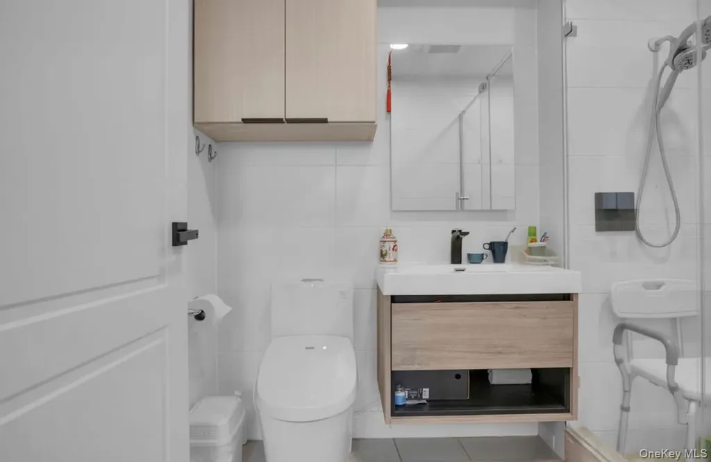 146-17 Northern Boulevard Flushing NY 11354