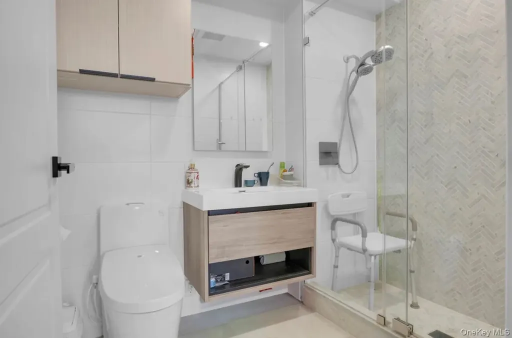 146-17 Northern Boulevard Flushing NY 11354