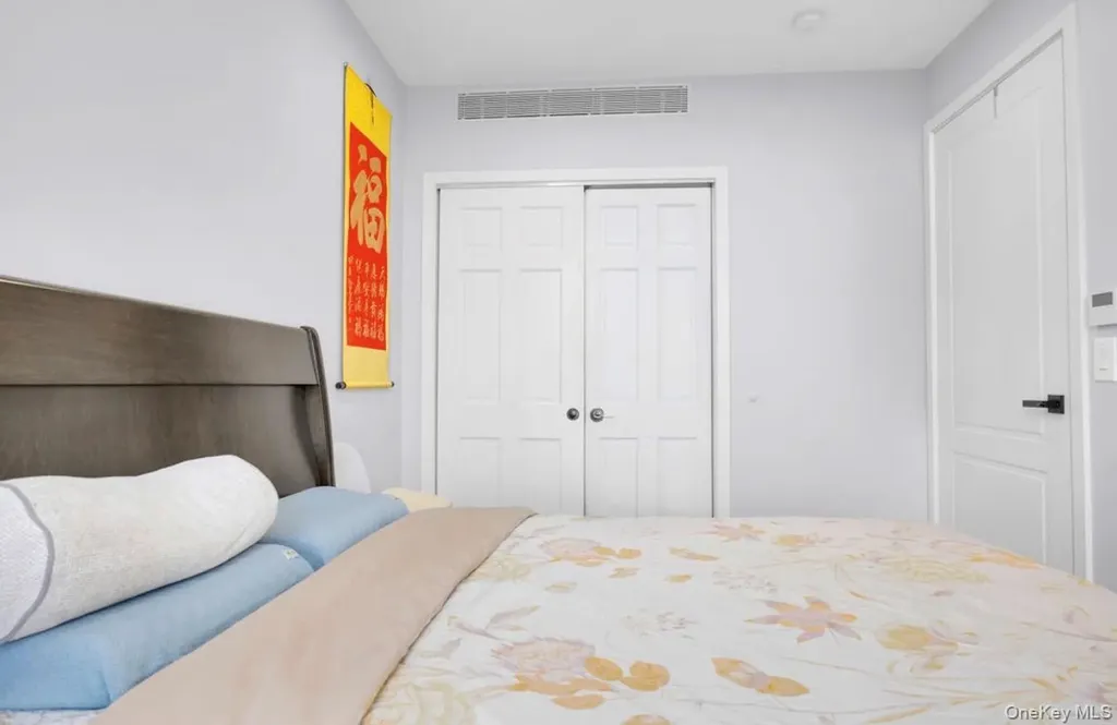 146-17 Northern Boulevard Flushing NY 11354