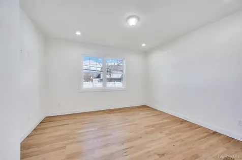 89 West Avenue Hicksville NY 11801