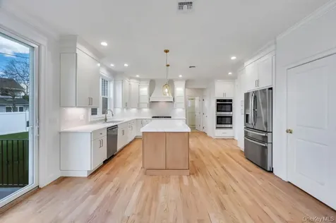 89 West Avenue Hicksville NY 11801