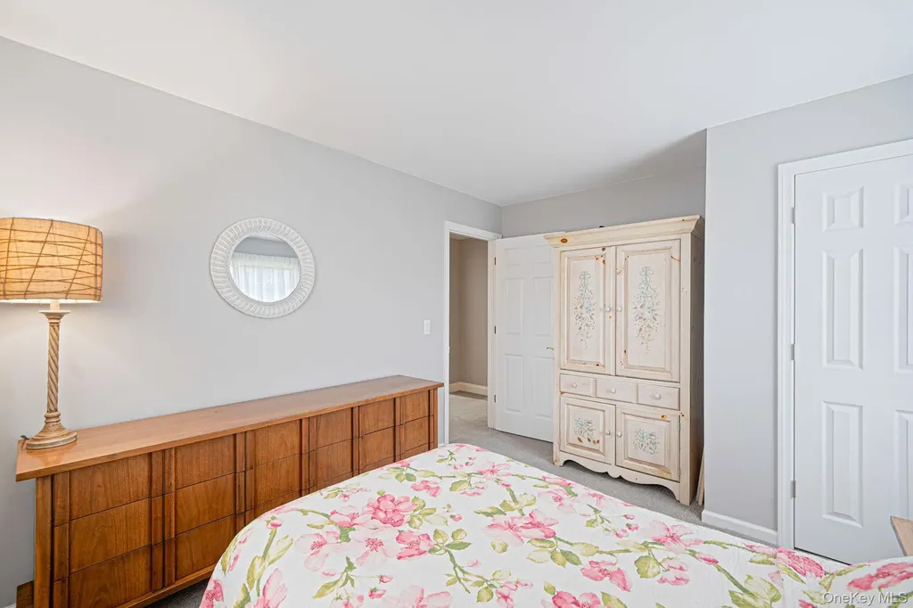 3 Meroke Lane Rocky Point NY 11778