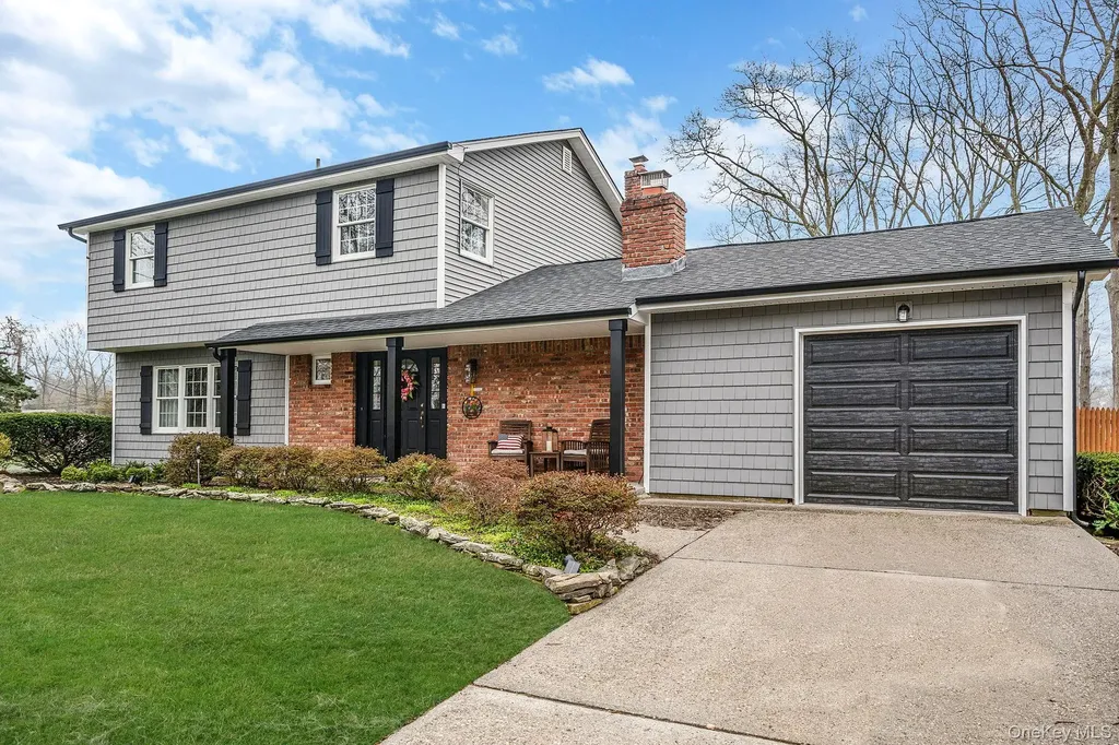 3 Meroke Lane Rocky Point NY 11778