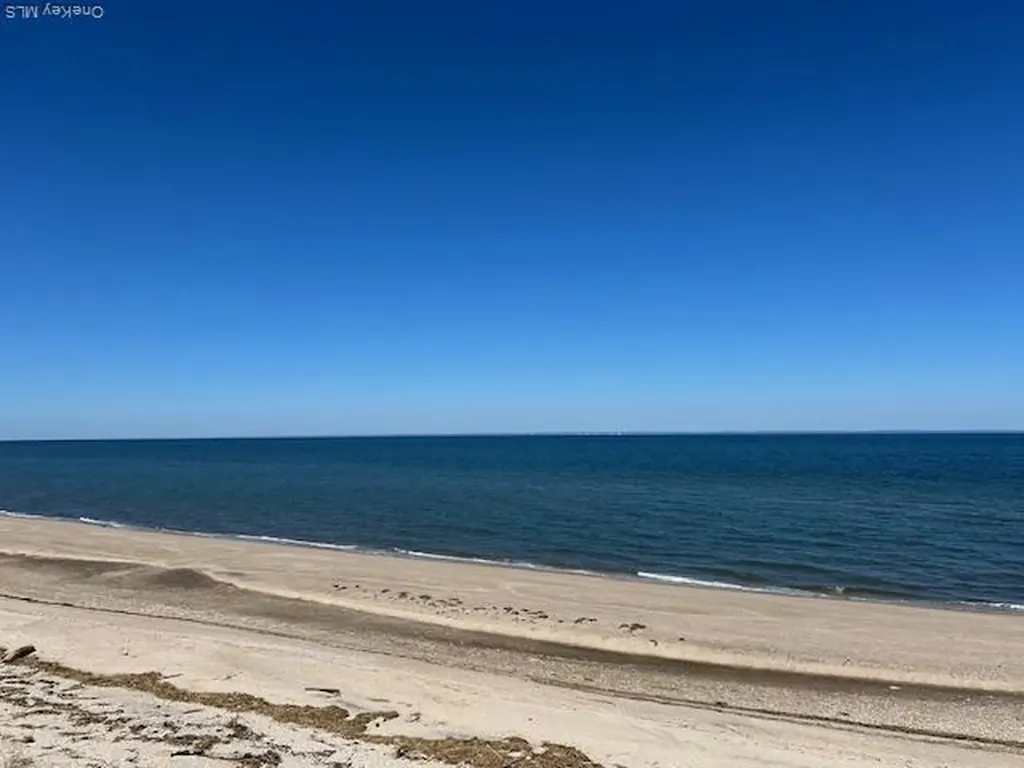 3 Meroke Lane Rocky Point NY 11778