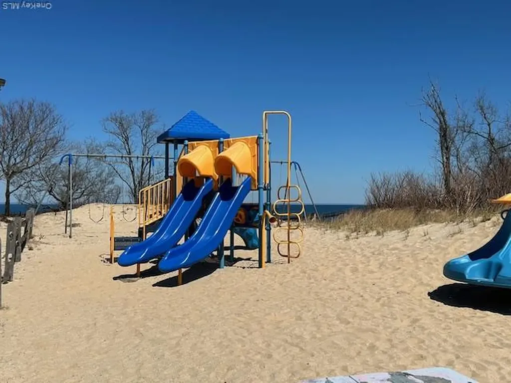 3 Meroke Lane Rocky Point NY 11778